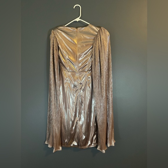 Akira Rose Gold Metallic Bell Sleeve wiggle dress Size Small - Picture 6 of 7